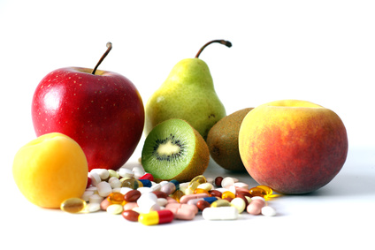 Tabletten und Obst